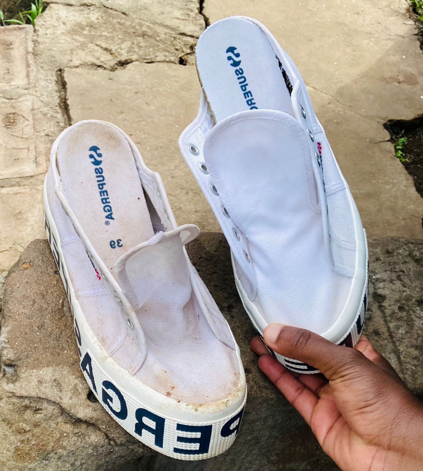 Cleaning yellowed sneaker soles